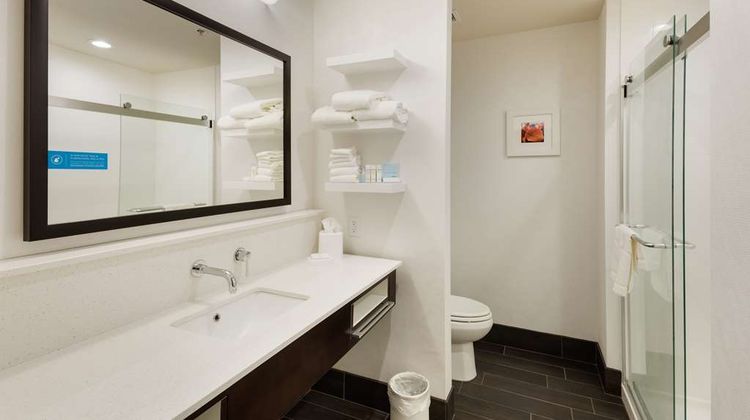 Hampton Inn Morristown, I-81 Room