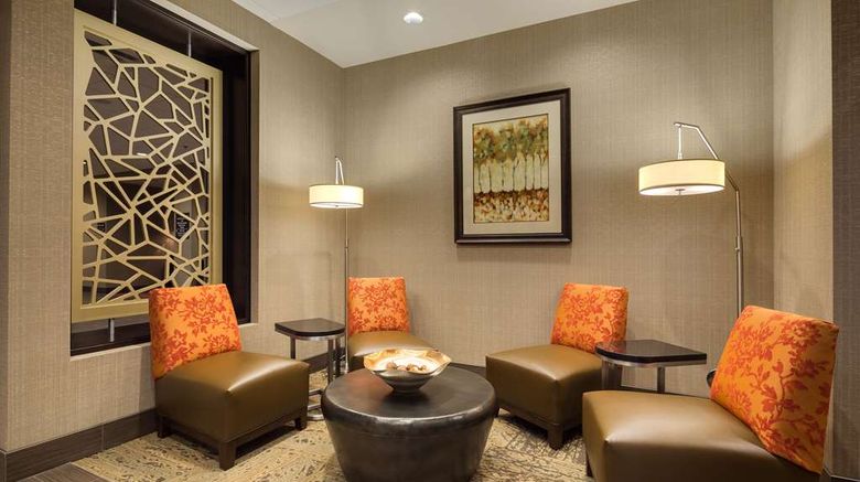 <b>Hampton Inn Morristown, I-81 Lobby</b>. Images powered by <a href="https://iceportal.shijigroup.com/" title="IcePortal" target="_blank">IcePortal</a>.