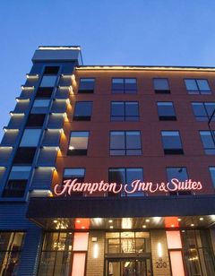 Hampton Inn & Suites Downtown St. Paul