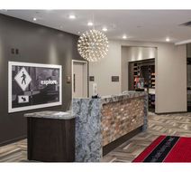 Hampton Inn & Suites University Area Lobby