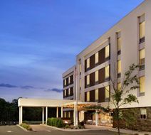 Home2 Suites by Hilton Middletown Exterior