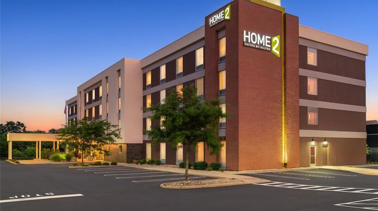 Home2 Suites by Hilton Middletown Exterior