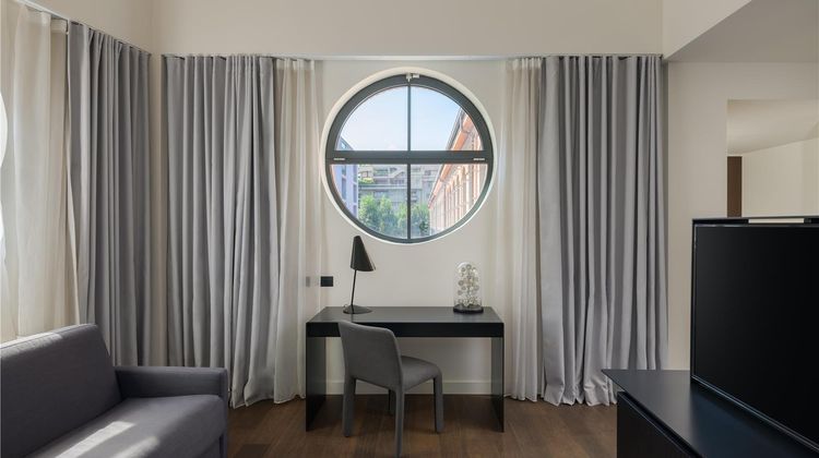 Hilton Lake Como Room