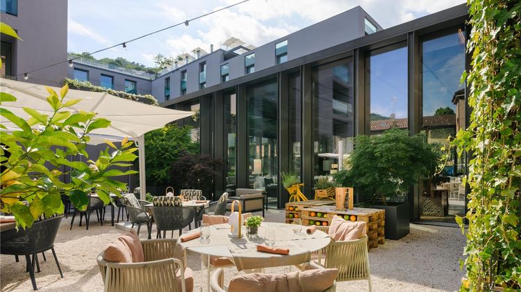 Hilton Lake Como Restaurant