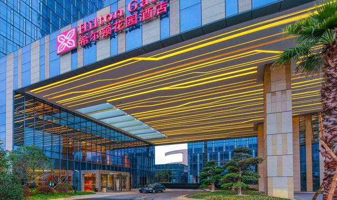 Hilton Garden Inn Ningbo Exterior