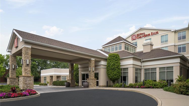 Hilton Garden Inn Roslyn Exterior