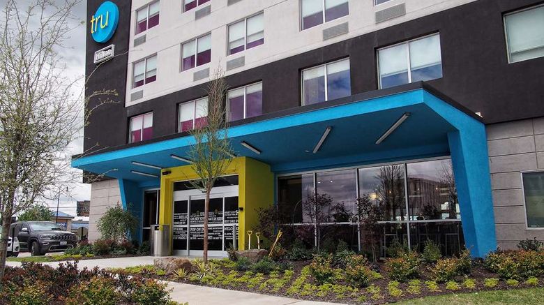 Tru by Hilton Oklahoma City Airport Exterior. Images powered by <a href="https://iceportal.shijigroup.com" target="_blank" rel="noopener">Ice Portal</a>.