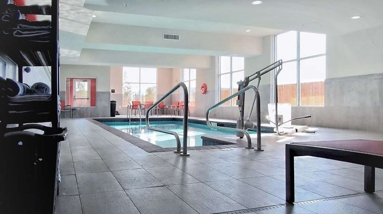 Hampton Inn & Suites Moore Pool