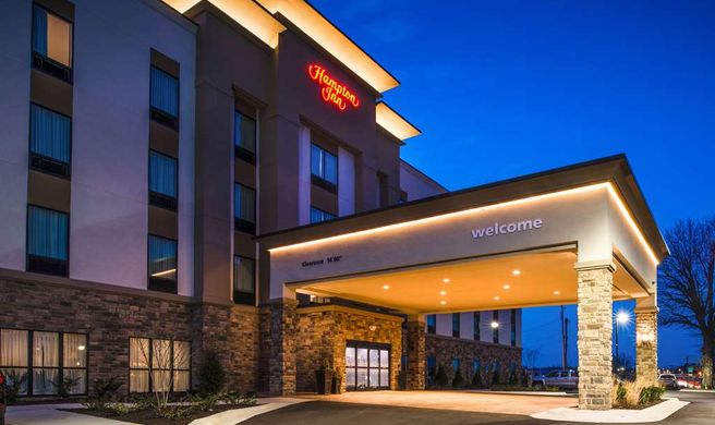 Hampton Inn Paragould Exterior