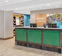 Hampton Inn Paragould Lobby