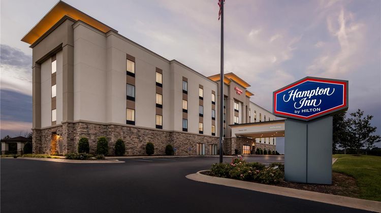 Hampton Inn Paragould Exterior