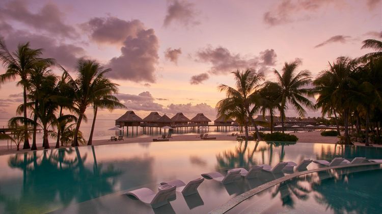 Conrad Bora Bora Nui Pool