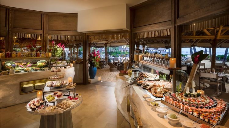Conrad Bora Bora Nui Restaurant