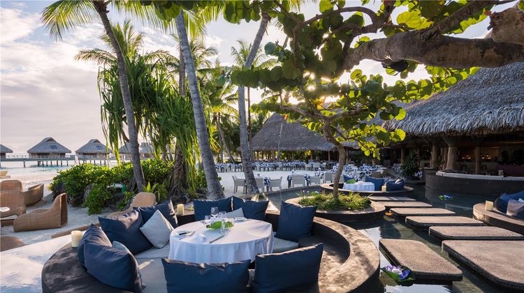 Conrad Bora Bora Nui Pool
