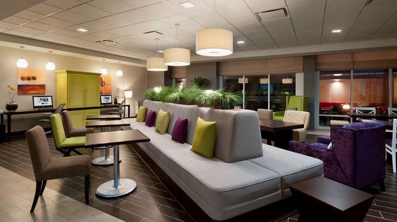 <b>Homewood Suites by Hilton Queretaro Lobby</b>. Images powered by <a href="https://iceportal.shijigroup.com/" title="IcePortal" target="_blank">IcePortal</a>.