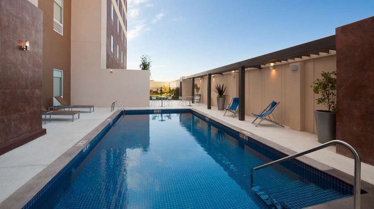 Homewood Suites by Hilton Queretaro Pool
