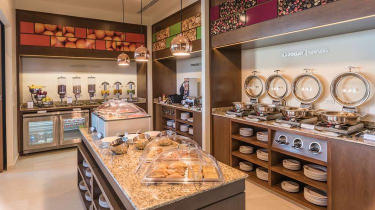Hampton Inn & Suites by Hilton Salamanca Restaurant