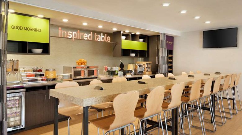 <b>Home2 Suites by Hilton Roanoke Restaurant</b>. Images powered by <a href="https://iceportal.shijigroup.com/" title="IcePortal" target="_blank">IcePortal</a>.