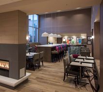 Hampton Inn & Suites Seattle/Redmond Lobby