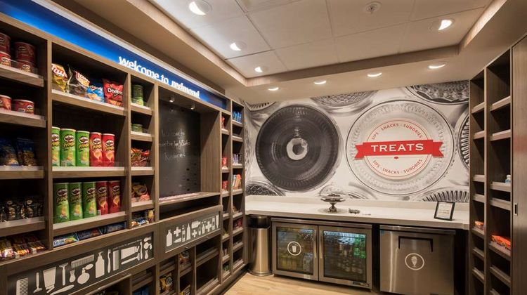 Hampton Inn & Suites Seattle/Redmond Restaurant