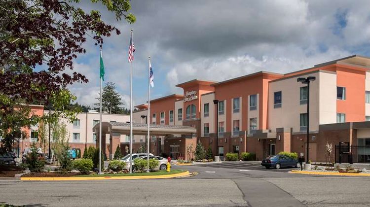 Hampton Inn & Suites Seattle/Redmond Exterior