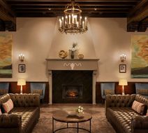 Hotel Saranac, Curio Collection Lobby