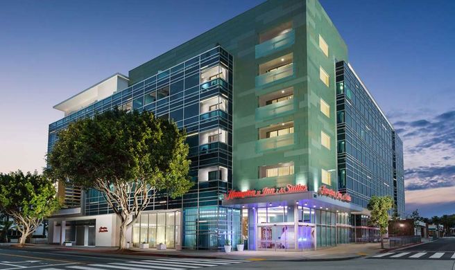 Hampton Inn & Suites Santa Monica Exterior