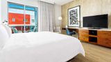 <b>Hampton Inn & Suites Santa Monica Room</b>. Images powered by <a href="https://iceportal.shijigroup.com/" title="IcePortal" target="_blank">IcePortal</a>.