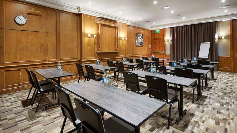 <b>DoubleTree by Hilton Hotel Southampton Meeting</b>. Images powered by <a href="https://iceportal.shijigroup.com/" title="IcePortal" target="_blank">IcePortal</a>.