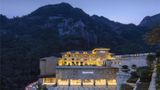 Hilton Sanqingshan Resort Exterior