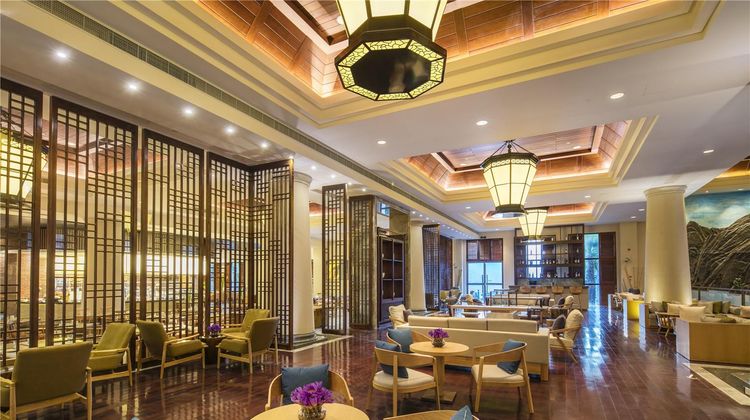 Hilton Sanqingshan Resort Lobby