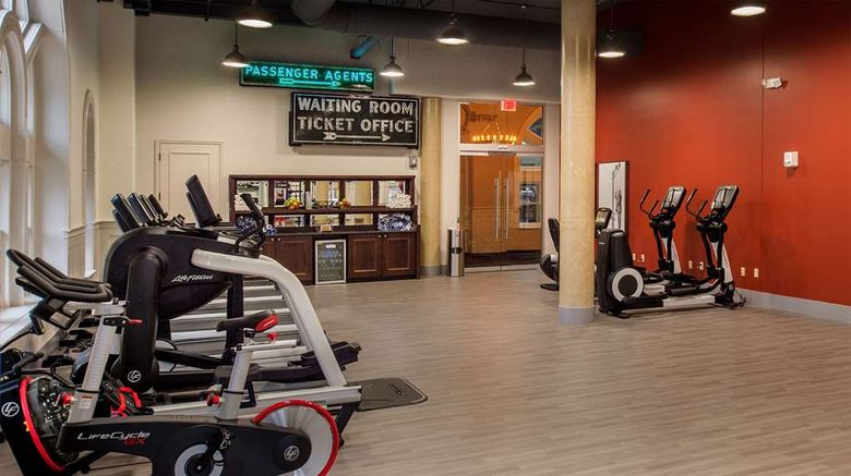 <b>St Louis Union Station Hotel Curio Health</b>. Images powered by <a href="https://iceportal.shijigroup.com/" title="IcePortal" target="_blank">IcePortal</a>.