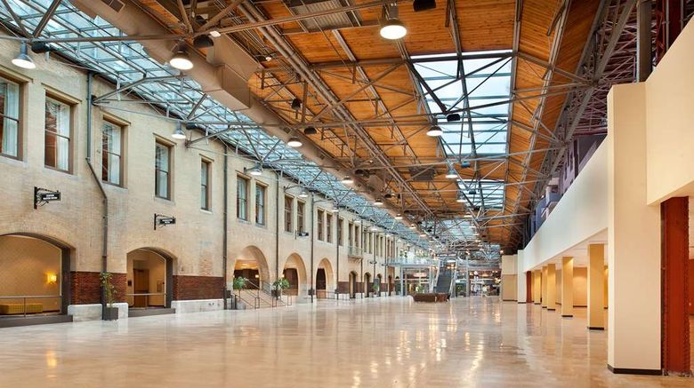 <b>St Louis Union Station Hotel Curio Meeting</b>. Images powered by <a href="https://iceportal.shijigroup.com/" title="IcePortal" target="_blank">IcePortal</a>.