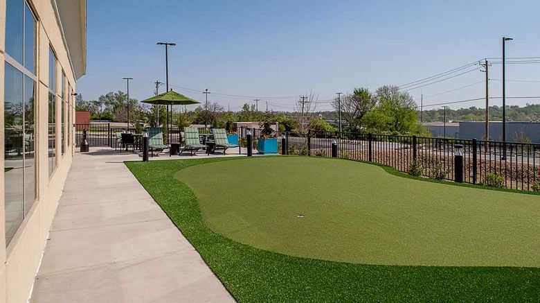 <b>Homewood Sts by Hilton St Louis Westport Recreation</b>. Images powered by <a href="https://iceportal.shijigroup.com/" title="IcePortal" target="_blank">IcePortal</a>.