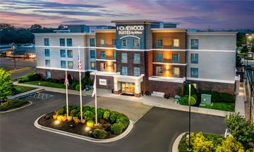 Homewood Sts by Hilton St Louis Westport