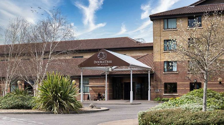 <b>DoubleTree by Hilton Swindon Exterior</b>. Images powered by <a href="https://iceportal.shijigroup.com/" title="IcePortal" target="_blank">IcePortal</a>.