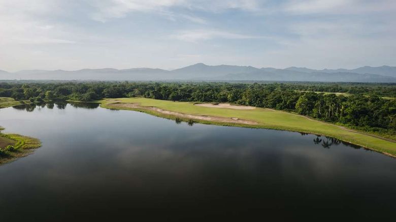 <b>Indura Beach & Golf Resort, Curio Coll Golf</b>. Images powered by <a href="https://iceportal.shijigroup.com/" title="IcePortal" target="_blank">IcePortal</a>.