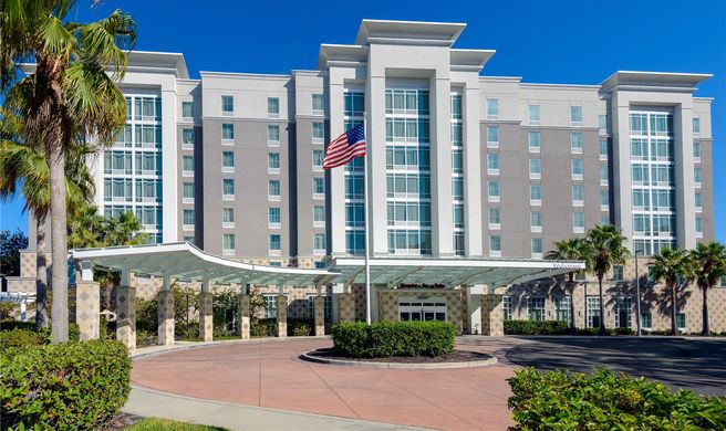 Hampton Inn & Suites Tampa Airport Avion Exterior