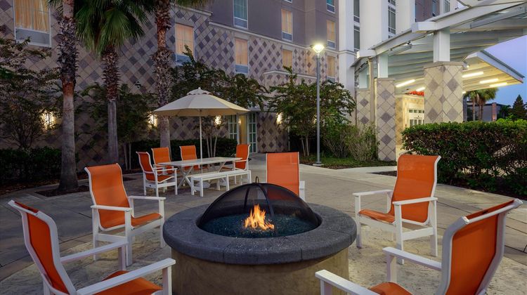 Hampton Inn & Suites Tampa Airport Avion Exterior