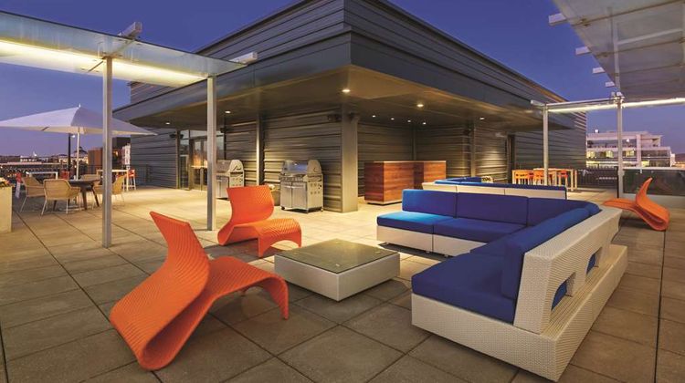 Homewood Suites DC Capitol Navy Yard Exterior