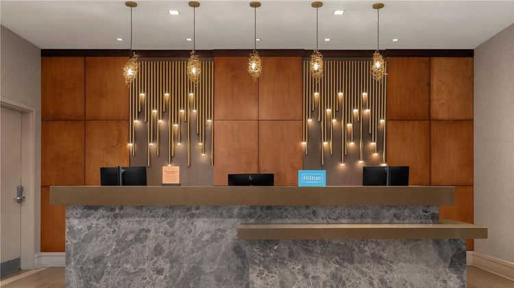 Homewood Suites DC Capitol Navy Yard Lobby