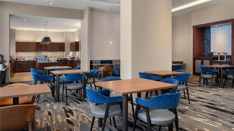 Homewood Suites DC Capitol Navy Yard Restaurant