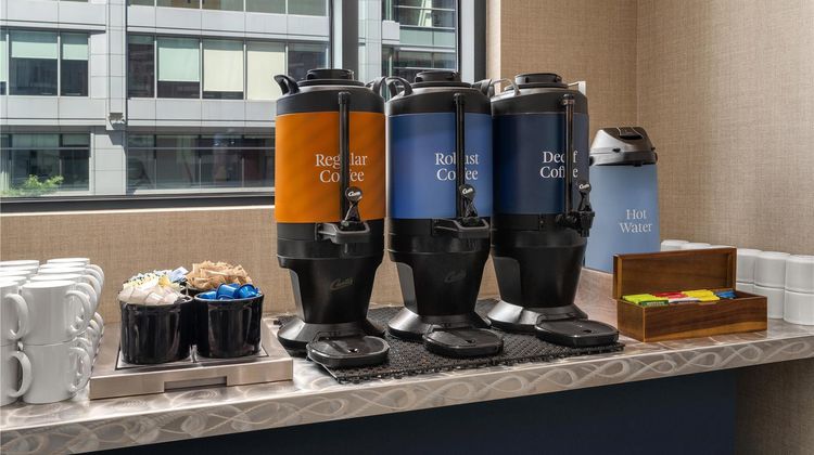 Homewood Suites DC Capitol Navy Yard Restaurant