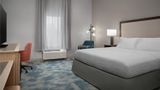 <b>Hampton Inn Yemassee/Point South Room</b>. Images powered by <a href="https://iceportal.shijigroup.com/" title="IcePortal" target="_blank">IcePortal</a>.