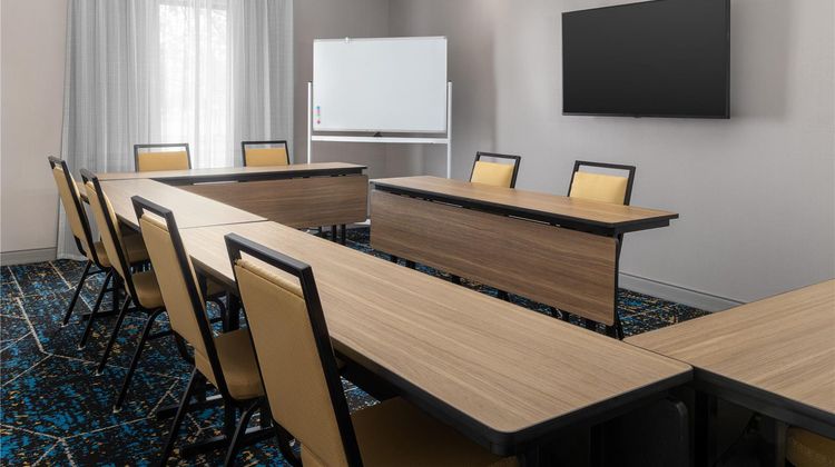 Hampton Inn & Suites Niles/Warren Meeting