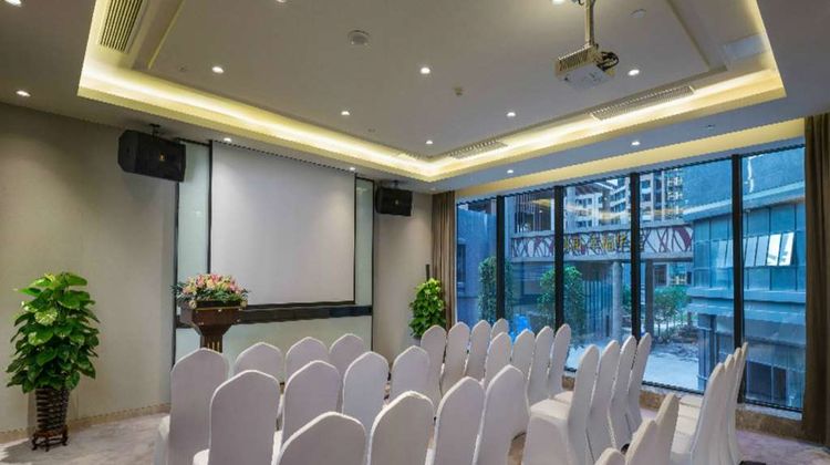 Hilton Garden Inn Zhongshan Guzhen Meeting