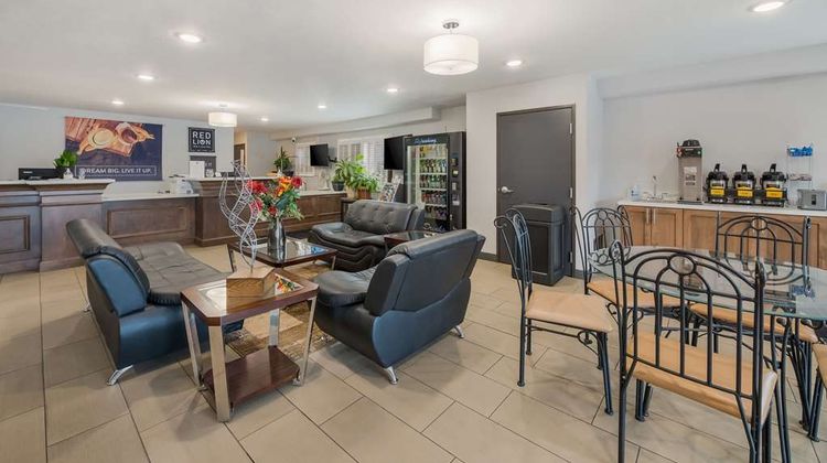 Red Lion Inn & Suites Ontario Restaurant
