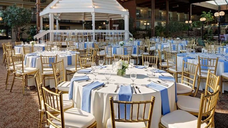 <b>Boxboro Regency Hotel & Conference Ctr Ballroom</b>. Images powered by <a href="https://iceportal.shijigroup.com/" title="IcePortal" target="_blank">IcePortal</a>.