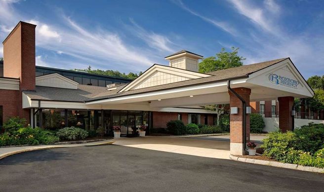 Boxboro Regency Hotel & Conference Ctr Exterior