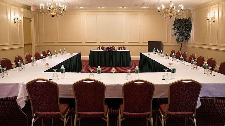 <b>Boxboro Regency Hotel & Conference Ctr Meeting</b>. Images powered by <a href="https://iceportal.shijigroup.com/" title="IcePortal" target="_blank">IcePortal</a>.